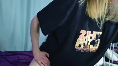 Snapshot of luna_helga chatting on 9, 5, 2026 Luna online show from 9, 5, 2026
