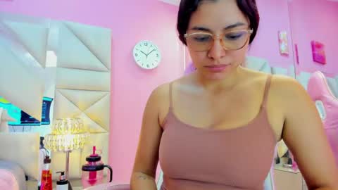 luna_hix online show from 15, 7, 2026