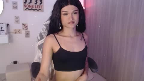 Snapshot of luna_mails chatting on 22, 4, 2026 Luna online show from 22, 4, 2026