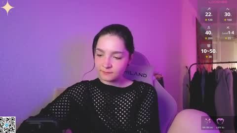 Snapshot of luna_moon13 chatting on 11, 4, 2026 Luna online show from 11, 4, 2026