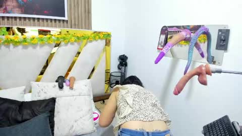 Snapshot of luna_naughty1 chatting on 2, 6, 2026 luna_naughty1 online show from 2, 6, 2026