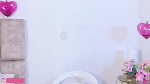   online show from 19, 12, 2025