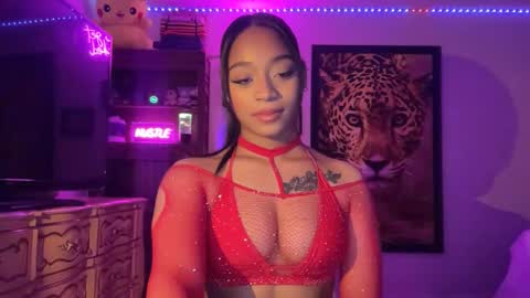 lunaa_11 online show from 1, 5, 2026