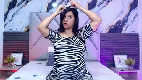 Snapshot of lunaa_rossee_ chatting on 11, 4, 2026 Lunaa rossee online show from 11, 4, 2026