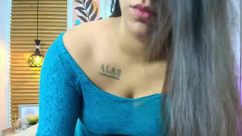Snapshot of lunaa_rossee_ chatting on 20, 4, 2026 Lunaa rossee online show from 20, 4, 2026