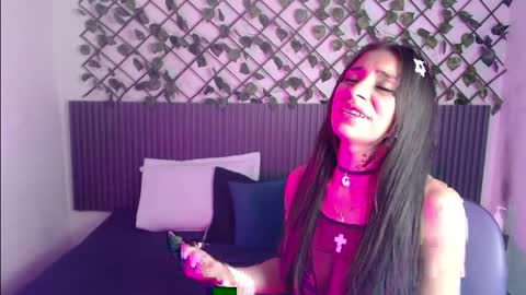 Snapshot of lunaaa_07 chatting on 9, 4, 2026 lunaaa_07 online show from 9, 4, 2026