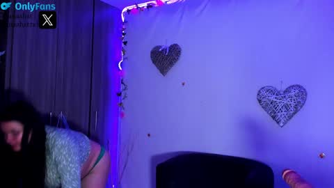 Snapshot of lunaahatzel chatting on 13, 12, 2024 Luna Hatzel online show from 13, 12, 2024