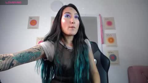 Snapshot of lunaaponte chatting on 21, 2, 2026 LUNA online show from 21, 2, 2026