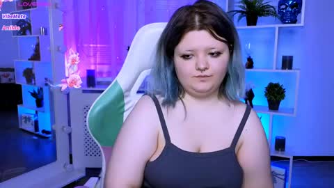 Snapshot of lunaar_ chatting on 26, 5, 2026 Luna online show from 26, 5, 2026