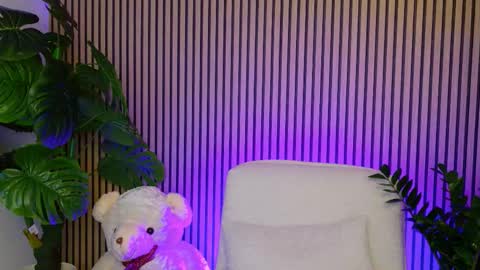 LunaBex online show from 18, 10, 2025