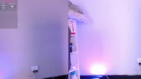 Luna Clarx online show from 9, 1, 2026