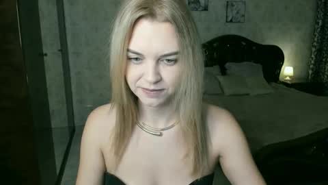 Snapshot of lunaflinn chatting on 5, 2, 2026 lunaflinn online show from 5, 2, 2026
