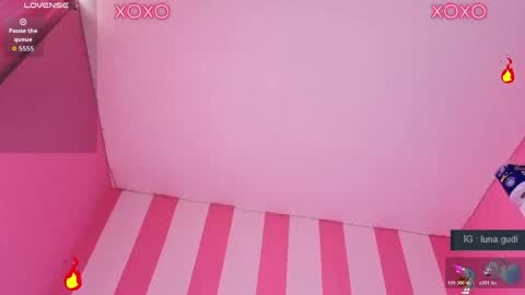 Snapshot of lunagudis chatting on 3, 6, 2026 lunagudis online show from 3, 6, 2026