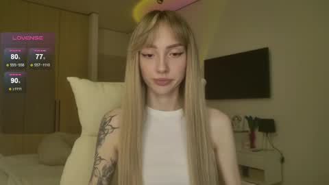 Luna online show from 13, 4, 2026