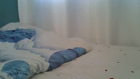 lunalove22_ online show from 28, 11, 2025