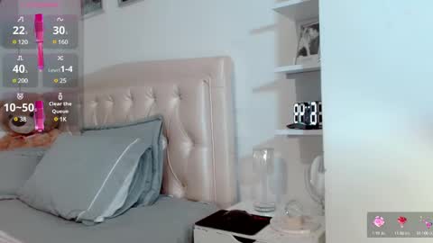 Luna online show from 8, 3, 2025