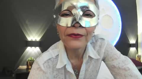 lunamisteriosa_ online show from 24, 9, 2025
