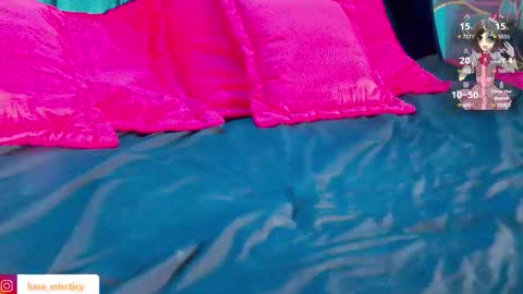 Luna online show from 7, 10, 2025