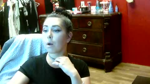 Snapshot of lunanoctis8 chatting on 14, 6, 2026 Eva online show from 14, 6, 2026