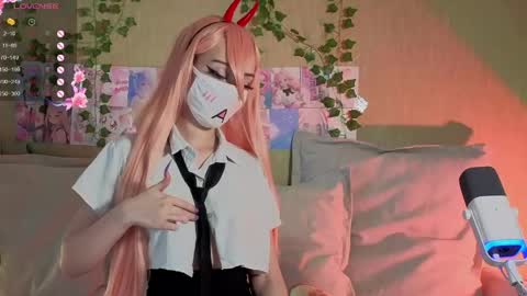 Snapshot of lunanyanmi chatting on 16, 4, 2026 Luna online show from 16, 4, 2026