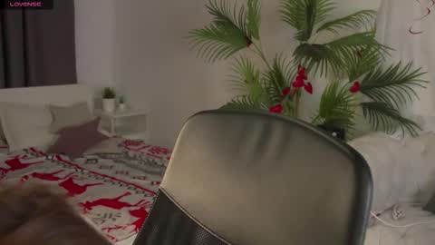 lunaolivia_ online show from 15, 2, 2026