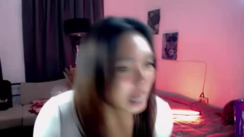 Snapshot of lunapinay chatting on 21, 4, 2026 Luna online show from 21, 4, 2026