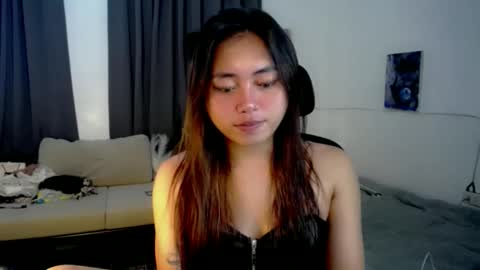 Snapshot of lunapinay chatting on 26, 5, 2026 Luna online show from 26, 5, 2026