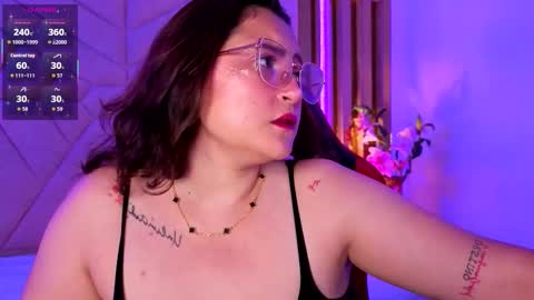 Luna online show from 22, 2, 2026