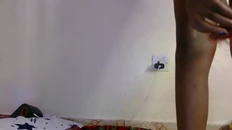 lunargoddess45 online show from 11, 4, 2026