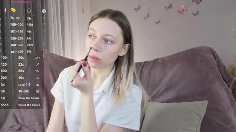 Kelly online show from 14, 4, 2026