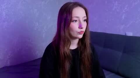 Snapshot of lunarialive chatting on 4, 7, 2026 Sonya online show from 4, 7, 2026