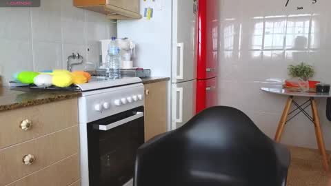 Snapshot of lunary_mix chatting on 9, 2, 2025  Luna online show from 9, 2, 2025