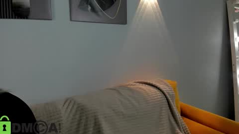 LunasShine online show from 3, 3, 2026