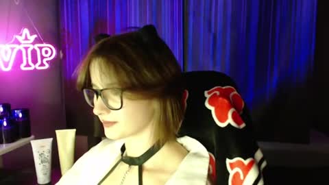 LunaXcherry online show from 28, 7, 2026