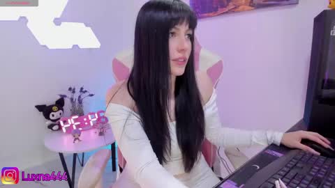 Snapshot of lunaxlu chatting on 20, 4, 2026 online show from 20, 4, 2026