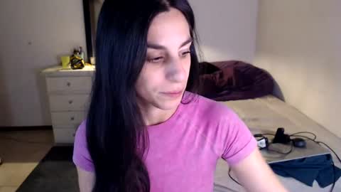 Snapshot of lunitaloveangel chatting on 28, 6, 2026 Angela Moonlight and Hector online show from 28, 6, 2026