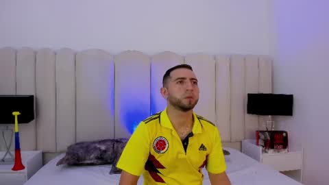 Snapshot of lushian_luna chatting on 7, 7, 2026 Lushian And Luna online show from 7, 7, 2026
