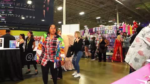 SHOWS ALL MONDAY WEDNESDAYFRIDAYSATURDAY  IN THE MORNING online show from 7, 12, 2024