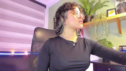 Snapshot of lusiana__ chatting on 11, 6, 2026 Luci online show from 11, 6, 2026