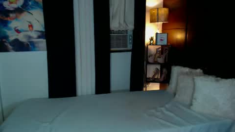 Snapshot of lustfulltrans chatting on 19, 12, 2024 AdriannaFowks online show from 19, 12, 2024