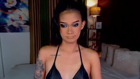 Snapshot of lustfulltrans chatting on 9, 1, 2025 AdriannaFowks online show from 9, 1, 2025