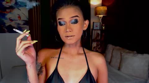 Snapshot of lustfulltrans chatting on 14, 1, 2025 AdriannaFowks online show from 14, 1, 2025