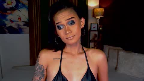 Snapshot of lustfulltrans chatting on 14, 1, 2025 AdriannaFowks online show from 14, 1, 2025