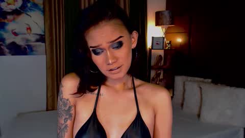 Snapshot of lustfulltrans chatting on 13, 2, 2025 AdriannaFowks online show from 13, 2, 2025