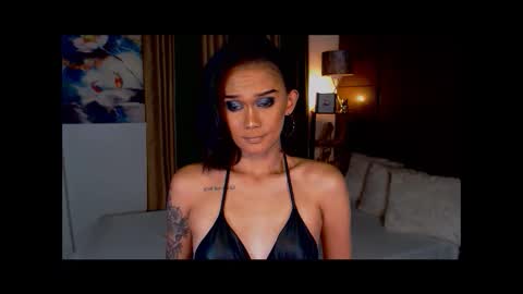 Snapshot of lustfulltrans chatting on 17, 2, 2025 AdriannaFowks online show from 17, 2, 2025