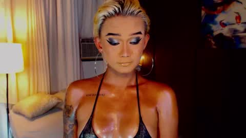 Snapshot of lustfulltrans chatting on 26, 6, 2026 AdriannaFowks online show from 26, 6, 2026