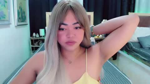 Snapshot of lustfuloffendertrina chatting on 28, 1, 2025 Trina online show from 28, 1, 2025
