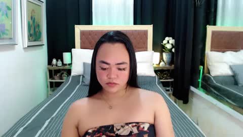 Snapshot of lustfuloffendertrina chatting on 29, 1, 2025 Trina online show from 29, 1, 2025