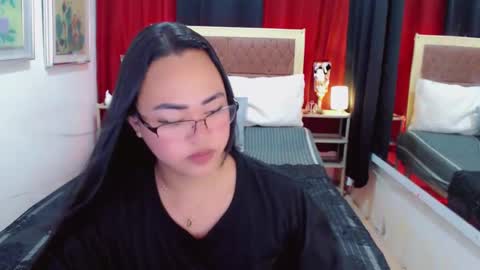 Snapshot of lustfuloffendertrina chatting on 23, 2, 2025 Trina online show from 23, 2, 2025