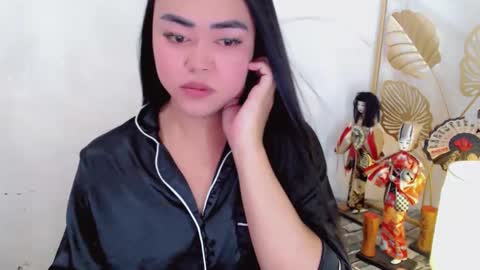 Trina online show from 28, 5, 2026